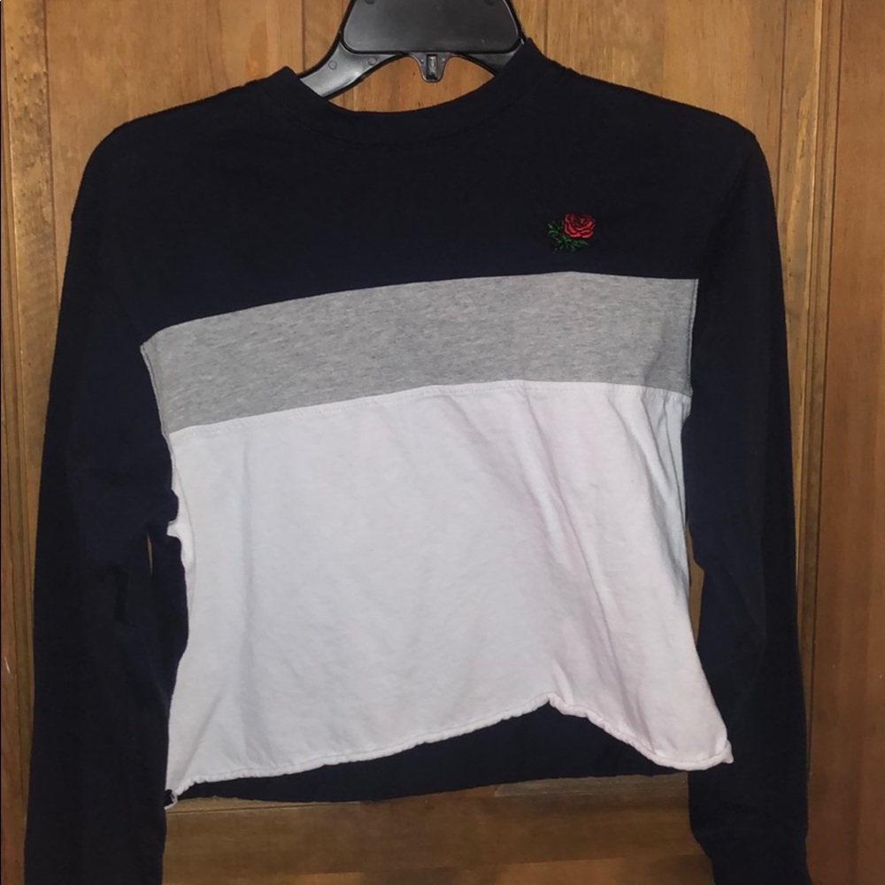 women’s shirt